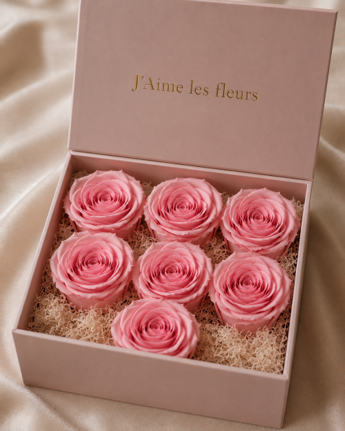 La douceur des roses éternelles réunies dans un coffret élégant